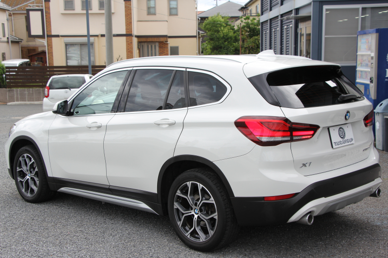 BMW X1 Xdrive18d Xﾗｲﾝ ｴﾃﾞｨｼｮﾝｼﾞｮｲﾌﾟﾗｽ ﾊｲﾗｲﾝ ｺﾝﾌｫｰﾄ&ｱﾄﾞﾊﾞﾝｽﾄﾞP 後期 ﾌｪｲｽﾘﾌﾄ後 ﾋｰﾀｰ黒革 追従ACC HUD LEDﾍｯﾄﾞﾗｲﾄ&ﾃｰﾙ 電動ﾄﾗﾝｸ ﾀｯﾁ画面HDDﾅﾋﾞ衝突軽減ﾌﾞﾚｰｷ 車線逸脱警告 歩行者警告 専用18AW ﾜｲﾔﾚｽ充電 2年保証