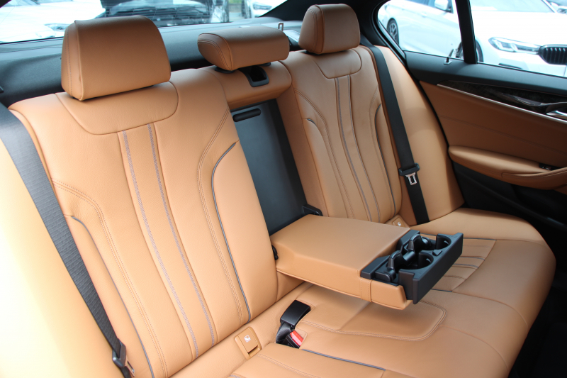 BMW 5シリーズ 523d Xdrive Mｽﾎﾟｰﾂ ｴﾃﾞｨｼｮﾝｼﾞｮｲﾌﾟﾗｽ 後期 4WD ｺﾆｬｯｸﾚｻﾞｰ ｼｰﾄﾋｰﾀｰ 渋滞ﾊﾝｽﾞｵﾌ LEDﾍｯﾄﾞﾗｲﾄ ｵｰﾄﾊｲﾋﾞｰﾑ 360度ｶﾒﾗ BMWﾗｲﾌﾞｺｯｸﾋﾟｯﾄ ﾀｯﾁ画面HDDﾅﾋﾞTV ｱｯﾌﾟﾙｶｰﾌﾟﾚｲ 追従ACC HUD 電動ﾄﾗﾝｸ 2年保証