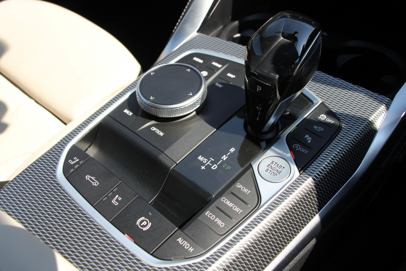 BMW 4シリーズ 420i ｶﾌﾞﾘｵﾚ Mｽﾎﾟｰﾂ ｺﾝﾌｫｰﾄP 1ｵｰﾅ ｵｲｽﾀｰﾚｻﾞｰ ｴｱｶﾗｰ ｼｰﾄﾋｰﾀｰ ﾊｰﾏﾝｶｰﾄﾞﾝ 360度ｶﾒﾗ ｵﾌﾟｼｮﾝ19AW 追従ACC 渋滞ﾊﾝｽﾞｵﾌ LEDﾍｯﾄﾞﾗｲﾄ ｵｰﾄﾊｲﾋﾞｰﾑ ﾀｯﾁ画面HDDﾅﾋﾞｱﾝﾋﾞｴﾝﾄﾗｲﾄ ﾜｲﾔﾚｽ充電 ｱｯﾌﾟﾙｶｰﾌﾟﾚｲ 2年保証