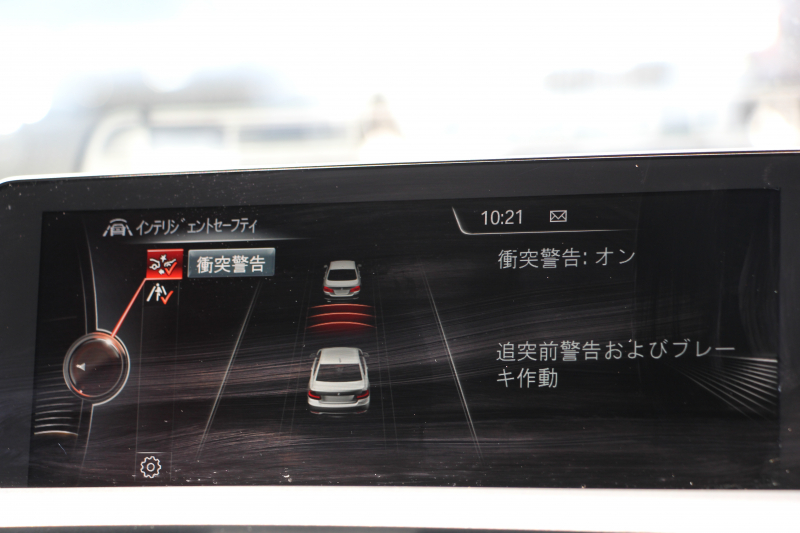 BMW 2シリーズ M235i ｸｰﾍﾟ直6ﾀｰﾎﾞ326馬力 ｱﾀﾞﾌﾟﾃｨﾌﾞMｻｽ 専用ﾌﾞﾚｰｷ Bｶﾒﾗ&ﾘｱ障害物ｿﾅｰ 衝突軽減ﾌﾞﾚｰｷ 車線逸脱警告 歩行者警告 ﾌﾞﾚｰｷ付ｸﾙｺﾝ HDDﾅﾋﾞBluetooth接続 18AW Eibachﾀﾞｳﾝｻｽ ﾊﾟﾄﾞﾙｼﾌﾄ ｽﾏｰﾄｷｰ 2年保証