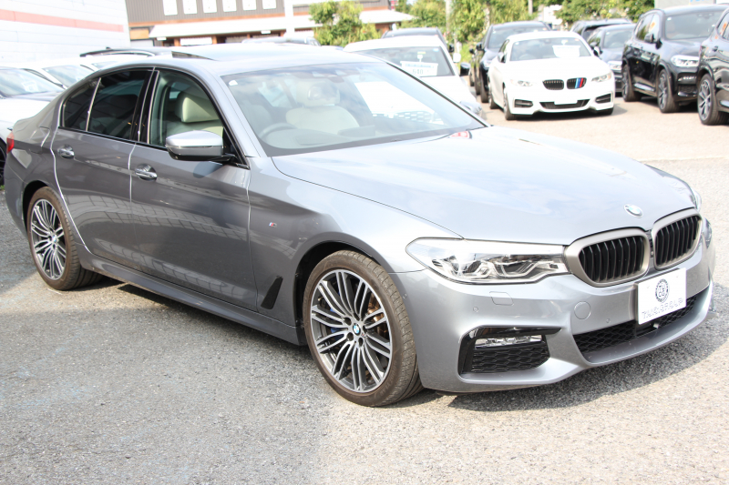 BMW 5シリーズ 540i Xdrive Mｽﾎﾟｰﾂ 4WD ｻﾝﾙｰﾌ ﾅｲﾄﾋﾞｼﾞｮﾝ 直6ﾀｰﾎﾞ340馬力 可変ｻｽ ｺﾝﾌｫｰﾄP ｲﾉﾍﾞｰｼｮﾝP ｱｲﾎﾞﾘｰﾚｻﾞｰ 全ﾋｰﾀｰ ﾏｯｻｰｼﾞﾍﾞﾝﾁﾚｰﾀｰ ﾃﾞｨｽﾌﾟﾚｲｷｰ ﾘﾓｰﾄP ﾊｰﾏﾝｶｰﾄﾞﾝ 液晶ﾒｰﾀｰ HUD 追ACC LED/H ﾀｯﾁ画面ﾅﾋﾞ2年保証