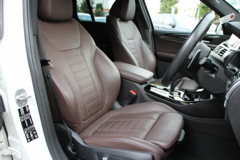 BMW X3 Xdrive20d Mｽﾎﾟｰﾂ ﾊｲﾗｲﾝ 1ｵｰﾅｰ 中期 新型式3DA-UZ20 全席ﾋｰﾀｰﾓｶﾚｻﾞ-  BMWﾗｲﾌﾞｺｯｸﾋﾟｯﾄﾞHUD 変更後ﾀｯﾁ画面HDDﾅﾋﾞAppleCarPlay Hifiｽﾋﾟｰｶｰ 360度ｶﾒﾗ 18AW 追従ACC 衝突軽減ﾌﾞﾚｰｷ 電動ﾄﾗﾝｸ 2年保証
