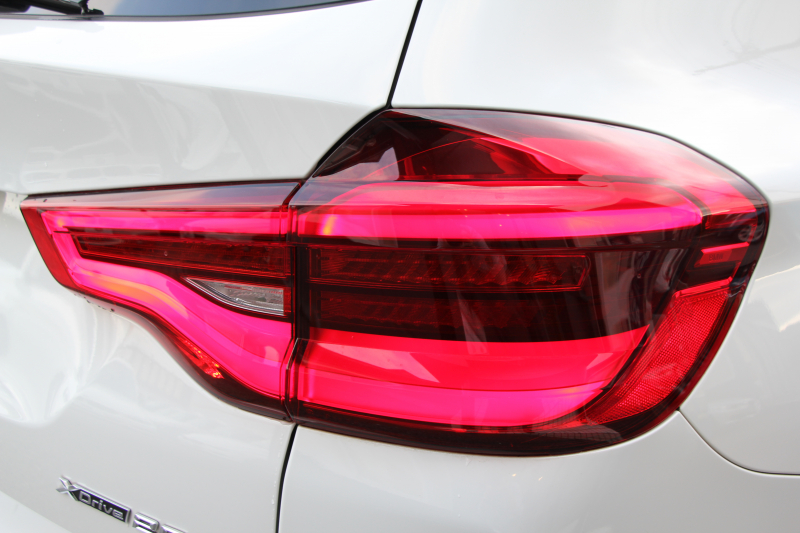 BMW X3 Xdrive20d Mｽﾎﾟｰﾂ ﾊｲﾗｲﾝ 1ｵｰﾅｰ 中期 新型式3DA-UZ20 全席ﾋｰﾀｰﾓｶﾚｻﾞ-  BMWﾗｲﾌﾞｺｯｸﾋﾟｯﾄﾞHUD 変更後ﾀｯﾁ画面HDDﾅﾋﾞAppleCarPlay Hifiｽﾋﾟｰｶｰ 360度ｶﾒﾗ 18AW 追従ACC 衝突軽減ﾌﾞﾚｰｷ 電動ﾄﾗﾝｸ 2年保証