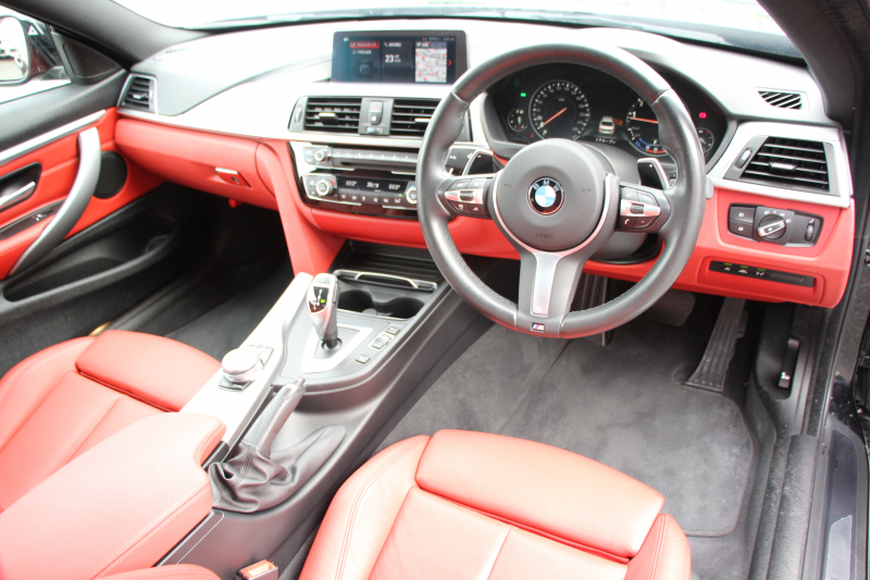 BMW 4シリーズ 420i ｸｰﾍﾟMｽﾎﾟｰﾂ 後期ﾓﾃﾞﾙ ﾋｰﾀｰ赤革 追従ACC LEDﾍｯﾄﾞﾗｲﾄ&ﾃｰﾙ ﾀｯﾁ画面HDDﾅﾋﾞTV 液晶ﾒｰﾀｰ 衝突軽減ﾌﾞﾚｰｷ 車線逸脱警告 歩行者警告 ﾚｰﾝﾁｪﾝｼﾞ警告 Bｶﾒﾗ Bluetooth接続 専用ｴｱﾛ ﾊﾟﾄﾞﾙｼﾌﾄ 2年保証