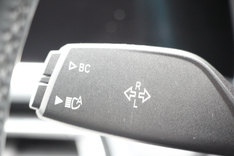 BMW 3シリーズ 320d Xdrive ﾂｰﾘﾝｸﾞMｽﾎﾟｰﾂ ﾊｲﾗｲﾝ 1ｵﾅ 4WD ﾋｰﾀｰ黒革 HUD 渋滞ﾊﾝｽﾞｵﾌ LEDﾍｯﾄﾞﾗｲﾄ ｵｰﾄﾊｲﾋﾞｰﾑ ｱｯﾌﾟﾙｶｰﾌﾟﾚｲ ﾀｯﾁ画面HDDﾅﾋﾞBMWﾗｲﾌﾞｺｯｸﾋﾟｯﾄﾞ電動ﾘｱｹﾞｰﾄ 追従ACC ｱﾝﾋﾞｴﾝﾄﾗｲﾄ ﾊﾟｰｷﾝｸﾞｱｼｽﾄ 2年保証