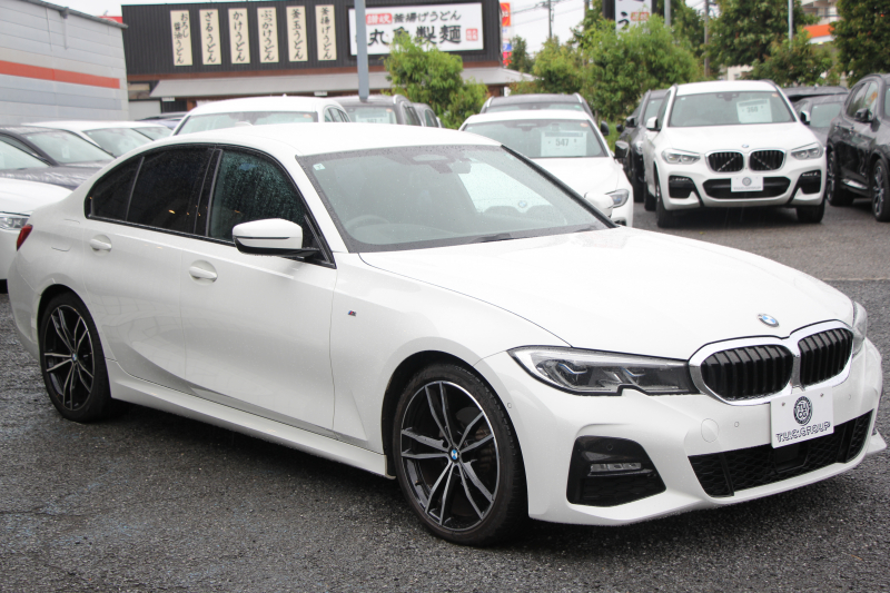 BMW 3シリーズ 320d Xdrive Mｽﾎﾟｰﾂ ｲﾉﾍﾞｰｼｮﾝP ﾃﾞﾋﾞｭｰP ｺﾝﾌｫｰﾄP 4WD ﾋｰﾀｰ黒革  BMWﾚｰｻﾞｰﾗｲﾄ HUD ｼﾞｪｽﾁｬｰC 追従ACC ｽﾃｱﾘﾝｸﾞｻﾎﾟｰﾄ 19AW ｱｯﾌﾟﾙｶｰﾌﾟﾚｲ ﾀｯﾁ画面HDDﾅﾋﾞ地ﾃﾞｼﾞ BMWﾗｲﾌﾞｺｯｸﾋﾟｯﾄﾞ電動ﾄﾗﾝｸ Hi-fiｽﾋﾟｰｶｰ 2年保証