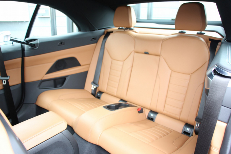 BMW 4シリーズ 420i ｶﾌﾞﾘｵﾚ Mｽﾎﾟｰﾂ ｺﾝﾌｫｰﾄP 1ｵｰﾅ ｼﾙﾊﾞｰﾄｯﾌﾟｺﾆｬｯｸﾚｻﾞｰ ｴｱｶﾗｰ ｼｰﾄﾋｰﾀｰ 360度ｶﾒﾗ ｵﾌﾟｼｮﾝ19AW 追従ACC 渋滞ﾊﾝｽﾞｵﾌ LEDﾍｯﾄﾞﾗｲﾄ ｵｰﾄﾊｲﾋﾞｰﾑ ﾀｯﾁ画面HDDﾅﾋﾞｱﾝﾋﾞｴﾝﾄﾗｲﾄ ﾜｲﾔﾚｽ充電 ｱｯﾌﾟﾙｶｰﾌﾟﾚｲ 2年保証