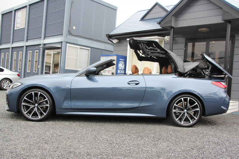 BMW 4シリーズ 420i ｶﾌﾞﾘｵﾚ Mｽﾎﾟｰﾂ ｺﾝﾌｫｰﾄP 1ｵｰﾅ ｼﾙﾊﾞｰﾄｯﾌﾟｺﾆｬｯｸﾚｻﾞｰ ｴｱｶﾗｰ ｼｰﾄﾋｰﾀｰ 360度ｶﾒﾗ ｵﾌﾟｼｮﾝ19AW 追従ACC 渋滞ﾊﾝｽﾞｵﾌ LEDﾍｯﾄﾞﾗｲﾄ ｵｰﾄﾊｲﾋﾞｰﾑ ﾀｯﾁ画面HDDﾅﾋﾞｱﾝﾋﾞｴﾝﾄﾗｲﾄ ﾜｲﾔﾚｽ充電 ｱｯﾌﾟﾙｶｰﾌﾟﾚｲ 2年保証