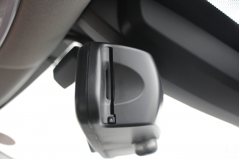 BMW 2シリーズ 218d ｸﾞﾗﾝﾂｱﾗｰ ﾗｸﾞｼﾞｭｱﾘｰ 真珠色 ADｱｸﾃｨﾌﾞｾｰﾌﾃｨ 追従ACC HUD ｻﾄﾞﾙﾌﾞﾗｳﾝﾚｻﾞｰ ｼｰﾄﾋｰﾀｰ 3列7人乗り変更後ﾀｯﾁ画面対応NEWﾅﾋﾞLEDﾍｯﾄﾞﾗｲﾄ MｽﾎﾟｰﾂOP18AW Pｱｼｽﾄ Bｶﾒﾗ ｲﾝﾃﾘｾｰﾌ ｺﾝﾌｫｰﾄP 電動Rｹﾞｰﾄ 2年保証