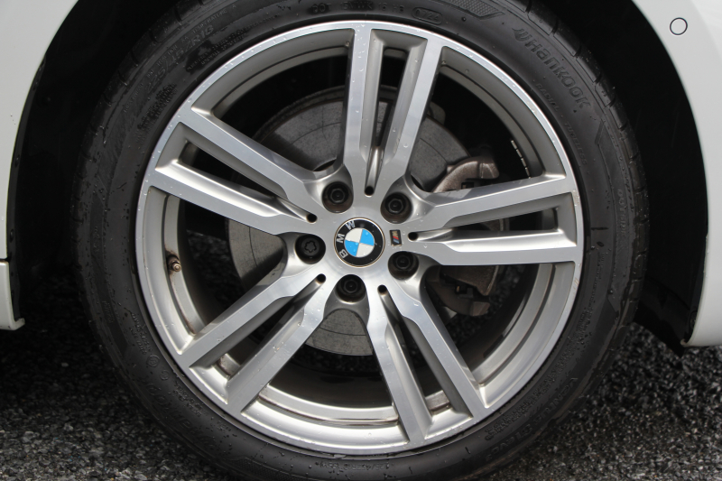 BMW 2シリーズ 218d ｸﾞﾗﾝﾂｱﾗｰ ﾗｸﾞｼﾞｭｱﾘｰ 真珠色 ADｱｸﾃｨﾌﾞｾｰﾌﾃｨ 追従ACC HUD ｻﾄﾞﾙﾌﾞﾗｳﾝﾚｻﾞｰ ｼｰﾄﾋｰﾀｰ 3列7人乗り変更後ﾀｯﾁ画面対応NEWﾅﾋﾞLEDﾍｯﾄﾞﾗｲﾄ MｽﾎﾟｰﾂOP18AW Pｱｼｽﾄ Bｶﾒﾗ ｲﾝﾃﾘｾｰﾌ ｺﾝﾌｫｰﾄP 電動Rｹﾞｰﾄ 2年保証