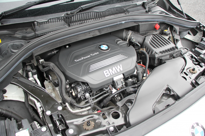 BMW 2シリーズ 218d ｸﾞﾗﾝﾂｱﾗｰ ﾗｸﾞｼﾞｭｱﾘｰ 真珠色 ADｱｸﾃｨﾌﾞｾｰﾌﾃｨ 追従ACC HUD ｻﾄﾞﾙﾌﾞﾗｳﾝﾚｻﾞｰ ｼｰﾄﾋｰﾀｰ 3列7人乗り変更後ﾀｯﾁ画面対応NEWﾅﾋﾞLEDﾍｯﾄﾞﾗｲﾄ MｽﾎﾟｰﾂOP18AW Pｱｼｽﾄ Bｶﾒﾗ ｲﾝﾃﾘｾｰﾌ ｺﾝﾌｫｰﾄP 電動Rｹﾞｰﾄ 2年保証