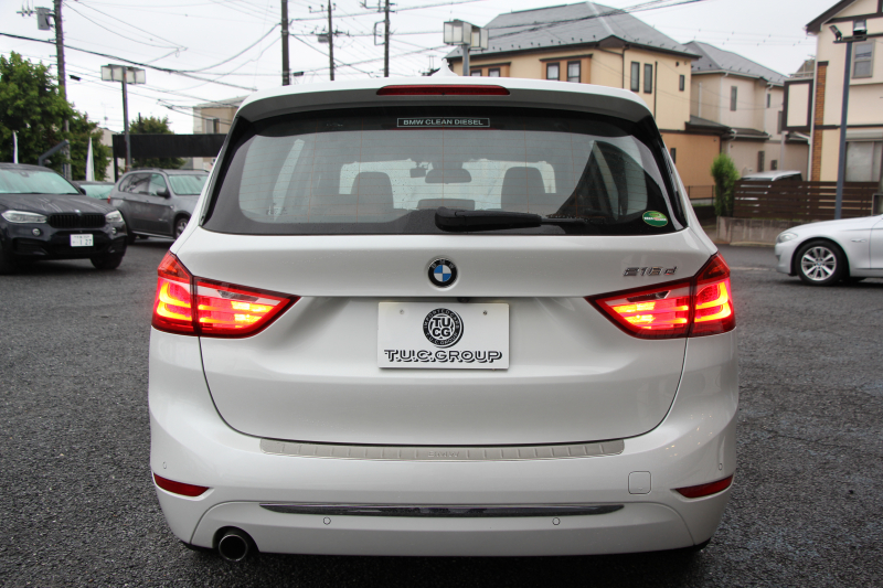 BMW 2シリーズ 218d ｸﾞﾗﾝﾂｱﾗｰ ﾗｸﾞｼﾞｭｱﾘｰ 真珠色 ADｱｸﾃｨﾌﾞｾｰﾌﾃｨ 追従ACC HUD ｻﾄﾞﾙﾌﾞﾗｳﾝﾚｻﾞｰ ｼｰﾄﾋｰﾀｰ 3列7人乗り変更後ﾀｯﾁ画面対応NEWﾅﾋﾞLEDﾍｯﾄﾞﾗｲﾄ MｽﾎﾟｰﾂOP18AW Pｱｼｽﾄ Bｶﾒﾗ ｲﾝﾃﾘｾｰﾌ ｺﾝﾌｫｰﾄP 電動Rｹﾞｰﾄ 2年保証