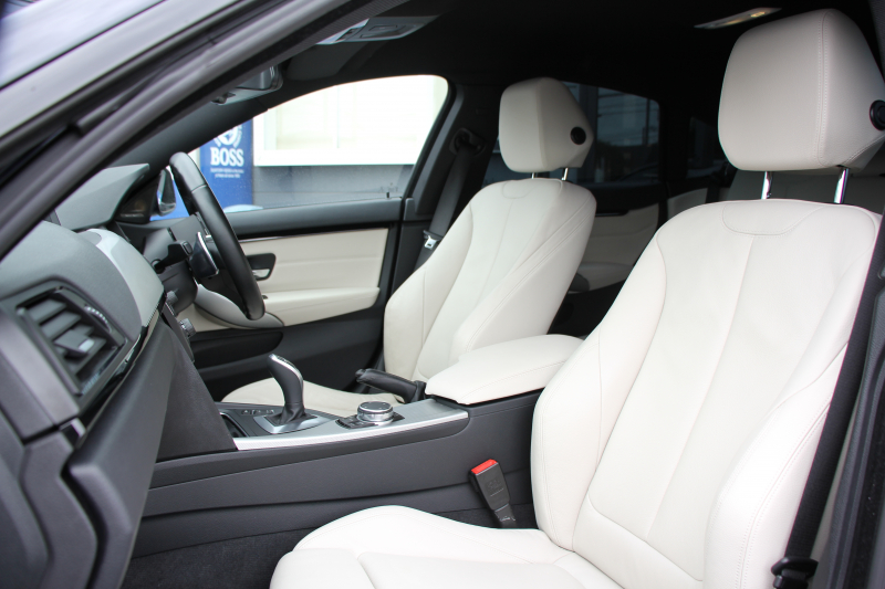 BMW 4シリーズ 420i ｸﾞﾗﾝｸｰﾍﾟMｽﾎﾟｰﾂ ｱｲﾎﾞﾘｰﾎﾜｲﾄﾚｻﾞｰ ｼｰﾄﾋｰﾀｰ 追従ACC REMUSﾏﾌﾗｰ 後期仕様ﾌﾙLEDﾃｰﾙ 衝突軽減ﾌﾞﾚｰｷ 車線逸脱警告 歩行者警告 HDDﾅﾋﾞBluetooth接続 ﾊﾟﾄﾞﾙｼﾌﾄ 専用ｴｱﾛ 電動ﾘｱｹﾞｰﾄ 2年保証