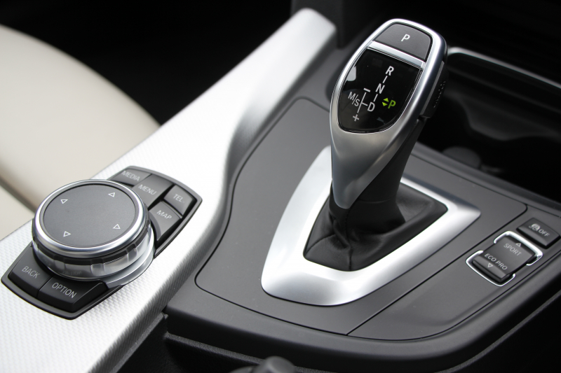 BMW 4シリーズ 420i ｸﾞﾗﾝｸｰﾍﾟMｽﾎﾟｰﾂ ｱｲﾎﾞﾘｰﾎﾜｲﾄﾚｻﾞｰ ｼｰﾄﾋｰﾀｰ 追従ACC REMUSﾏﾌﾗｰ 後期仕様ﾌﾙLEDﾃｰﾙ 衝突軽減ﾌﾞﾚｰｷ 車線逸脱警告 歩行者警告 HDDﾅﾋﾞBluetooth接続 ﾊﾟﾄﾞﾙｼﾌﾄ 専用ｴｱﾛ 電動ﾘｱｹﾞｰﾄ 2年保証