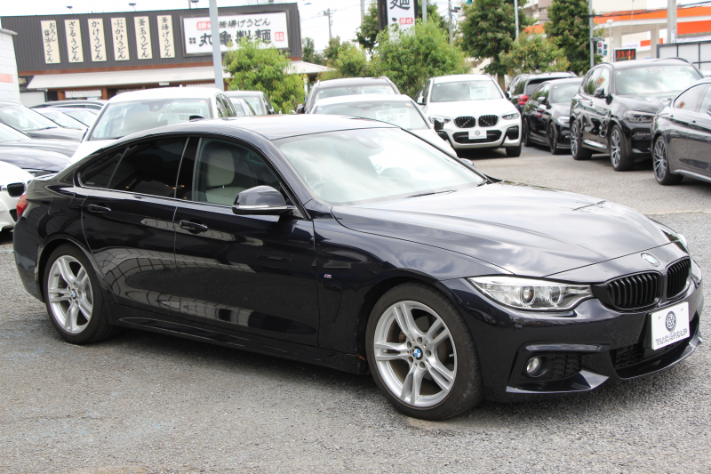 BMW 4シリーズ 420i ｸﾞﾗﾝｸｰﾍﾟMｽﾎﾟｰﾂ ｱｲﾎﾞﾘｰﾎﾜｲﾄﾚｻﾞｰ ｼｰﾄﾋｰﾀｰ 追従ACC REMUSﾏﾌﾗｰ 後期仕様ﾌﾙLEDﾃｰﾙ 衝突軽減ﾌﾞﾚｰｷ 車線逸脱警告 歩行者警告 HDDﾅﾋﾞBluetooth接続 ﾊﾟﾄﾞﾙｼﾌﾄ 専用ｴｱﾛ 電動ﾘｱｹﾞｰﾄ 2年保証