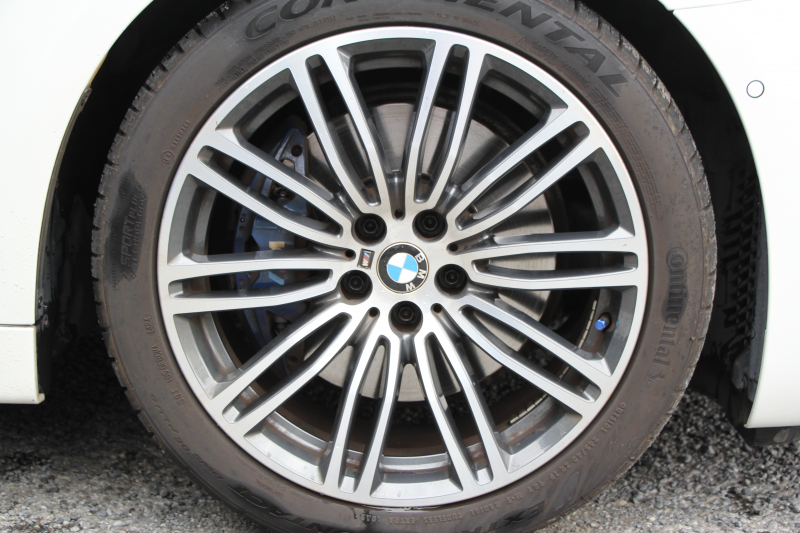 BMW 5シリーズ 530i Mｽﾎﾟｰﾂ ｾﾚｸﾄP 型式変更後｢ABA-JR20｣ 1ｵ-ﾅ ｻﾝﾙｰﾌ ﾊｰﾏﾝｶｰﾄﾞﾝ 252馬力 全席ﾋｰﾀｰ黒革 HUD 追従ACC ｽﾃｱﾘﾝｸﾞｻﾎﾟｰﾄ LEDﾍｯﾄﾞﾗｲﾄ ｵｰﾄﾊｲﾋﾞｰﾑ ﾀｯﾁ画面HDDﾅﾋﾞTV 360度ｶﾒﾗ Mspﾌﾞﾚｰｷ 19AW 電動ﾄﾗﾝｸ 専用ｴｱﾛ 2年保証