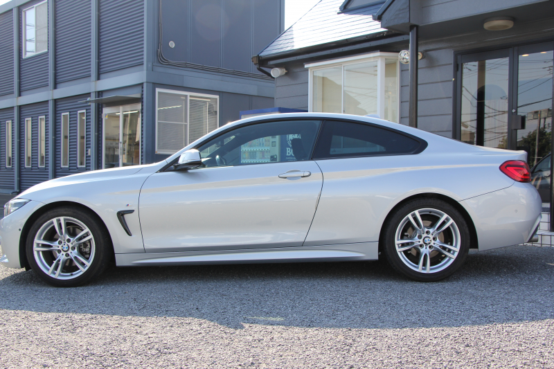 BMW 4シリーズ 420i ｸｰﾍﾟMｽﾎﾟｰﾂ 後期 1ｵｰﾅ LEDﾍｯﾄﾞﾗｲﾄ&ﾃｰﾙ ｼｰﾄﾋｰﾀｰ HUD 追従ACC ﾊﾟｰｷﾝｸﾞｻﾎﾟｰﾄP ﾄｯﾌﾟﾋﾞｭｰ&ｻｲﾄﾞﾋﾞｭｰｶﾒﾗ Pｱｼｽﾄ ﾀｯﾁ画面HDDﾅﾋﾞTV 液晶ﾒｰﾀｰ 衝突軽減ﾌﾞﾚｰｷ ﾚｰﾝﾁｪﾝｼﾞ警告 Bluetooth接続 専用ｴｱﾛ ﾊﾟﾄﾞﾙｼﾌﾄ 2年保証
