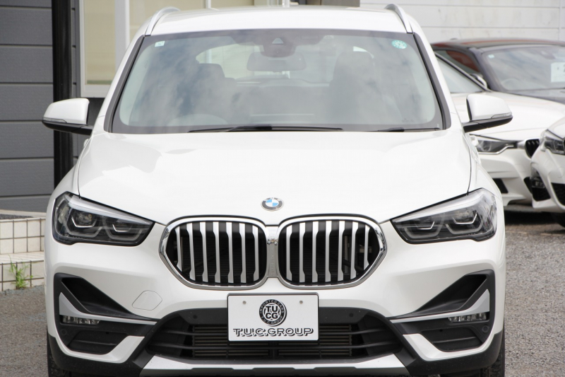 BMW X1 Xdrive18d Xﾗｲﾝ ﾊｲﾗｲﾝ 後期 1ｵｰﾅ 真珠色 ｺﾝﾌｫｰﾄP 追従ACC ﾋｰﾀｰ茶革 LEDﾍｯﾄﾞﾗｲﾄ&ﾃｰﾙ ﾜｲﾔﾚｽ充電 ｽﾗｲﾃﾞｨﾝｸﾞﾘｱｼｰﾄ ﾀｯﾁ画面HDDﾅﾋﾞPｱｼｽﾄ 電動Rｹﾞｰﾄ 衝突軽減ﾌﾞﾚｰｷ 車線逸脱警告 歩行者警告 2年保証