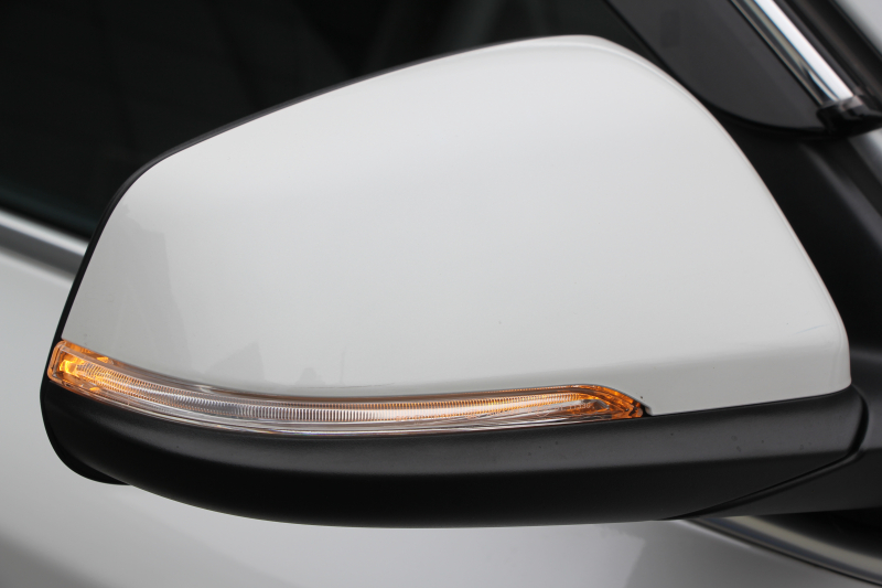 BMW X1 Xdrive18d Xﾗｲﾝ ﾊｲﾗｲﾝ 後期 1ｵｰﾅ 真珠色 ｺﾝﾌｫｰﾄP 追従ACC ﾋｰﾀｰ茶革 LEDﾍｯﾄﾞﾗｲﾄ&ﾃｰﾙ ﾜｲﾔﾚｽ充電 ｽﾗｲﾃﾞｨﾝｸﾞﾘｱｼｰﾄ ﾀｯﾁ画面HDDﾅﾋﾞPｱｼｽﾄ 電動Rｹﾞｰﾄ 衝突軽減ﾌﾞﾚｰｷ 車線逸脱警告 歩行者警告 2年保証