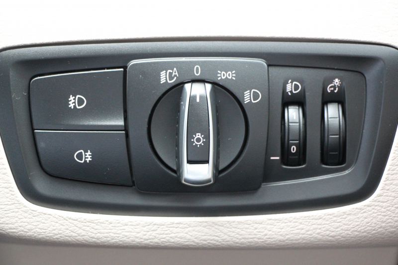 BMW X1 Xdrive18d Xﾗｲﾝ ﾊｲﾗｲﾝ 後期 1ｵｰﾅ Individualｶﾗｰ ｺﾝﾌｫｰﾄP 追従ACC ﾋｰﾀｰ付ｵｲｽﾀｰﾚｻﾞｰ  LEDﾍｯﾄﾞﾗｲﾄ&ﾃｰﾙ ﾜｲﾔﾚｽ充電 ｽﾗｲﾃﾞｨﾝｸﾞﾘｱｼｰﾄ ﾀｯﾁ画面HDDﾅﾋﾞPｱｼｽﾄ 電動Rｹﾞｰﾄ 衝突軽減ﾌﾞﾚｰｷ 車線逸脱警告 歩行者警告 2年保証