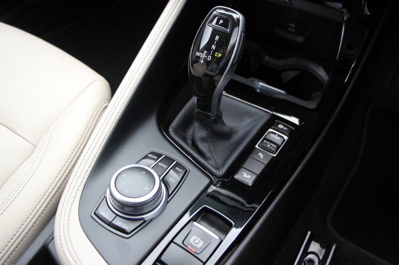 BMW X1 Xdrive18d Xﾗｲﾝ ﾊｲﾗｲﾝ 後期 1ｵｰﾅ Individualｶﾗｰ ｺﾝﾌｫｰﾄP 追従ACC ﾋｰﾀｰ付ｵｲｽﾀｰﾚｻﾞｰ  LEDﾍｯﾄﾞﾗｲﾄ&ﾃｰﾙ ﾜｲﾔﾚｽ充電 ｽﾗｲﾃﾞｨﾝｸﾞﾘｱｼｰﾄ ﾀｯﾁ画面HDDﾅﾋﾞPｱｼｽﾄ 電動Rｹﾞｰﾄ 衝突軽減ﾌﾞﾚｰｷ 車線逸脱警告 歩行者警告 2年保証