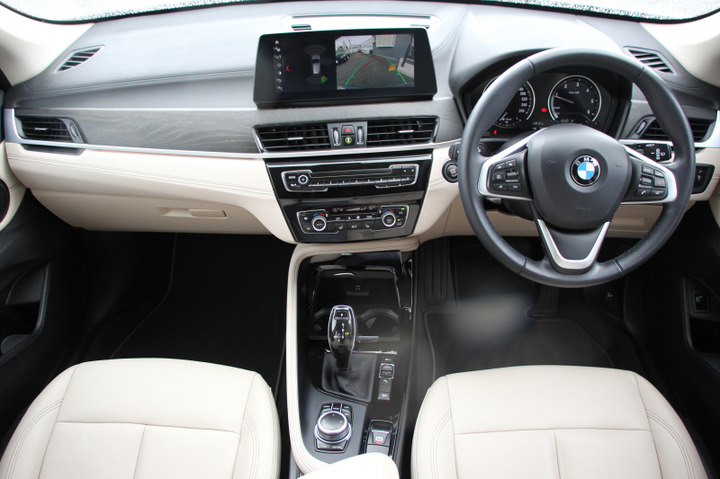 BMW X1 Xdrive18d Xﾗｲﾝ ﾊｲﾗｲﾝ 後期 1ｵｰﾅ Individualｶﾗｰ ｺﾝﾌｫｰﾄP 追従ACC ﾋｰﾀｰ付ｵｲｽﾀｰﾚｻﾞｰ  LEDﾍｯﾄﾞﾗｲﾄ&ﾃｰﾙ ﾜｲﾔﾚｽ充電 ｽﾗｲﾃﾞｨﾝｸﾞﾘｱｼｰﾄ ﾀｯﾁ画面HDDﾅﾋﾞPｱｼｽﾄ 電動Rｹﾞｰﾄ 衝突軽減ﾌﾞﾚｰｷ 車線逸脱警告 歩行者警告 2年保証