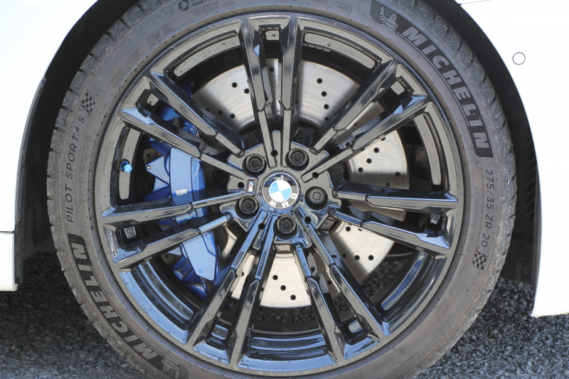 BMW Mシリーズ M5 ｺﾝﾌｫｰﾄP 4WD 600馬力 Mxdrive ﾌﾙﾚｻﾞｰﾒﾘﾉｲﾝﾃﾘｱ ｱﾗｺﾞﾝﾌﾞﾗｳﾝ V8ﾂｲﾝﾀｰﾎﾞﾃﾞｨｽﾌﾟﾚｲｷｰ ﾏｯｻｰｼﾞﾍﾞﾝﾁﾚｰｼｮﾝ 全席ﾋｰﾀｰ ﾊｰﾏﾝｶｰﾄﾞﾝ ｽﾃｱﾘﾝｸﾞﾋｰﾀｰ 追従ACC HUD 360度ｶﾒﾗ LEDﾍｯﾄﾞﾗｲﾄ ﾀｯﾁ画面ﾅﾋﾞｿﾌﾄｸﾛｰｽﾞﾄﾞｱ 2年保証