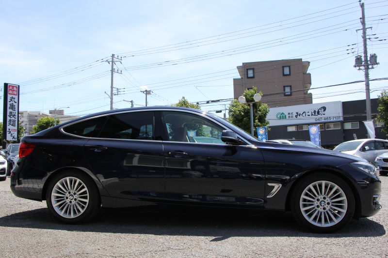 BMW 3シリーズ 320d Xdrive ｸﾞﾗﾝﾂｰﾘｽﾓ ﾗｸﾞｼﾞｭｱﾘｰ LCI後期 4WD ﾋｰﾀｰ茶革 LEDﾍｯﾄﾞﾗｲﾄ &ﾃｰﾙ 追従ACC ﾚｰﾝﾁｪﾝｼﾞ警告 衝突軽減ﾌﾞﾚｰｷ ﾄｯﾌﾟﾋﾞｭｰ&ｻｲﾄﾞﾋﾞｭｰｶﾒﾗ ﾀｯﾁ画面HDDﾅﾋﾞ電動ﾄﾗﾝｸ ｽﾏｰﾄｵｰﾌﾟﾝ&ｸﾛｰｽﾞｸﾛｰﾑﾗｲﾝ 2年保証