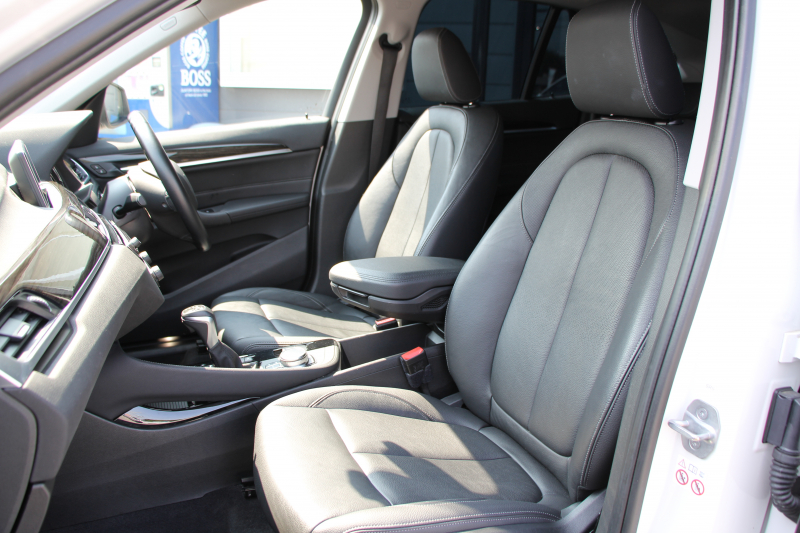 BMW X1 Xdrive18d Xﾗｲﾝ ﾊｲﾗｲﾝ ｺﾝﾌｫｰﾄP 中期ﾓﾃﾞﾙ 新ﾒｰﾀｰ 新ﾃﾞｻﾞｲﾝ黒革ｼｰﾄ 追従ACC HUD 変更後ﾀｯﾁ画面HDDﾅﾋﾞPｱｼｽﾄ Bｶﾒﾗ 新ﾙｰﾑﾐﾗｰ 電動ﾘｱｹﾞｰﾄ 衝突軽減ﾌﾞﾚｰｷ 車線逸脱警告 歩行者警告 ｱﾝﾋﾞｴﾝﾄﾗｲﾄ ｽﾏｰﾄｷｰ 2年保証
