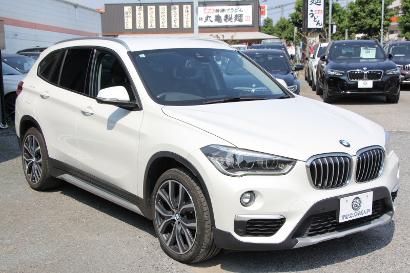 BMW X1 Xdrive18d Xﾗｲﾝ ﾊｲﾗｲﾝ ｺﾝﾌｫｰﾄP 中期ﾓﾃﾞﾙ 新ﾒｰﾀｰ 新ﾃﾞｻﾞｲﾝ黒革ｼｰﾄ 追従ACC HUD 変更後ﾀｯﾁ画面HDDﾅﾋﾞPｱｼｽﾄ Bｶﾒﾗ 新ﾙｰﾑﾐﾗｰ 電動ﾘｱｹﾞｰﾄ 衝突軽減ﾌﾞﾚｰｷ 車線逸脱警告 歩行者警告 ｱﾝﾋﾞｴﾝﾄﾗｲﾄ ｽﾏｰﾄｷｰ 2年保証