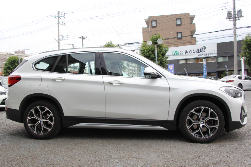 BMW X1 Xdrive18d Xﾗｲﾝ ﾊｲﾗｲﾝ ｺﾝﾌｫｰﾄP 後期 真珠色 追従ACC ﾋｰﾀｰ茶革 LEDﾍｯﾄﾞﾗｲﾄ&ﾃｰﾙ ﾜｲﾔﾚｽ充電 ｽﾗｲﾃﾞｨﾝｸﾞﾘｱｼｰﾄ ﾀｯﾁ画面HDDﾅﾋﾞPｱｼｽﾄ 電動Rｹﾞｰﾄ 衝突軽減ﾌﾞﾚｰｷ 車線逸脱警告 歩行者警告 2年保証