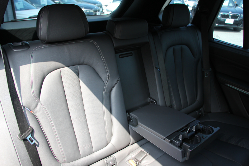 BMW X5 M50i ﾄﾞﾗｲﾋﾞﾝｸﾞﾀﾞｲﾅﾐｸｽP V8ﾂｲﾝﾀｰﾎﾞ530馬力 ﾊﾟﾉﾗﾏｻﾝﾙｰﾌ 全席ﾋｰﾀｰ黒革 ﾊｰﾏﾝｶｰﾄﾞﾝｻｳﾝﾄﾞ22AW ｱﾀﾞﾌﾟﾃｨﾌﾞMｻｽ 追従ACC HUD 渋滞ﾊﾝｽﾞｵﾌ 360度ｶﾒﾗ ﾀｯﾁ画面HDDﾅﾋﾞTV ｱｯﾌﾟﾙｶｰﾌﾟﾚｲ LEDﾍｯﾄﾞﾗｲﾄ ｴｱｻｽ 2年保証