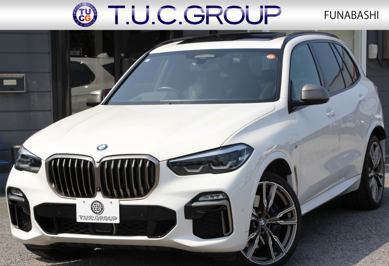 BMW X5 M50i ﾄﾞﾗｲﾋﾞﾝｸﾞﾀﾞｲﾅﾐｸｽP V8ﾂｲﾝﾀｰﾎﾞ530馬力 ﾊﾟﾉﾗﾏｻﾝﾙｰﾌ 全席ﾋｰﾀｰ黒革 ﾊｰﾏﾝｶｰﾄﾞﾝｻｳﾝﾄﾞ22AW ｱﾀﾞﾌﾟﾃｨﾌﾞMｻｽ 追従ACC HUD 渋滞ﾊﾝｽﾞｵﾌ 360度ｶﾒﾗ ﾀｯﾁ画面HDDﾅﾋﾞTV ｱｯﾌﾟﾙｶｰﾌﾟﾚｲ LEDﾍｯﾄﾞﾗｲﾄ ｴｱｻｽ 2年保証