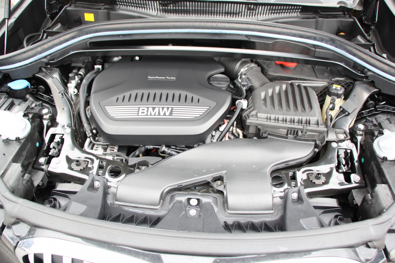 BMW X1 Xdrive18d Xﾗｲﾝ ﾊｲﾗｲﾝ ｺﾝﾌｫｰﾄP 後期 追従ACC ﾋｰﾀｰ茶革 LEDﾍｯﾄﾞﾗｲﾄ&ﾃｰﾙ ﾜｲﾔﾚｽ充電 ｽﾗｲﾃﾞｨﾝｸﾞﾘｱｼｰﾄ ﾀｯﾁ画面HDDﾅﾋﾞPｱｼｽﾄ 電動ﾘｱｹﾞｰﾄ 衝突軽減ﾌﾞﾚｰｷ 車線逸脱警告 歩行者警告 18AW 2年保証