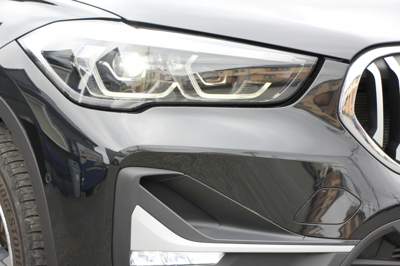 BMW X1 Xdrive18d Xﾗｲﾝ ﾊｲﾗｲﾝ ｺﾝﾌｫｰﾄP 後期 追従ACC ﾋｰﾀｰ茶革 LEDﾍｯﾄﾞﾗｲﾄ&ﾃｰﾙ ﾜｲﾔﾚｽ充電 ｽﾗｲﾃﾞｨﾝｸﾞﾘｱｼｰﾄ ﾀｯﾁ画面HDDﾅﾋﾞPｱｼｽﾄ 電動ﾘｱｹﾞｰﾄ 衝突軽減ﾌﾞﾚｰｷ 車線逸脱警告 歩行者警告 18AW 2年保証