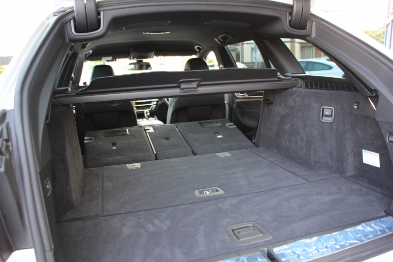 BMW 5シリーズ 523i ﾂｰﾘﾝｸﾞMｽﾎﾟｰﾂ ﾊｲﾗｲﾝ 中期 型式変更後｢3BA-JT20T｣NEWｲﾝﾃﾘｱ 新HDDﾅﾋﾞｱｯﾌﾟﾙｶｰﾌﾟﾚｲ BMWﾗｲﾌﾞｺｯｸﾋﾟｯﾄ 全席ﾋｰﾀｰ黒革 追従ACC LEDﾍｯﾄﾞﾗｲﾄ ｵｰﾄﾊｲﾋﾞｰﾑ 360度ｶﾒﾗ 電動ﾘｱｹﾞｰﾄ ｽﾃｱﾘﾝｸﾞｻﾎﾟｰﾄ 2年保証