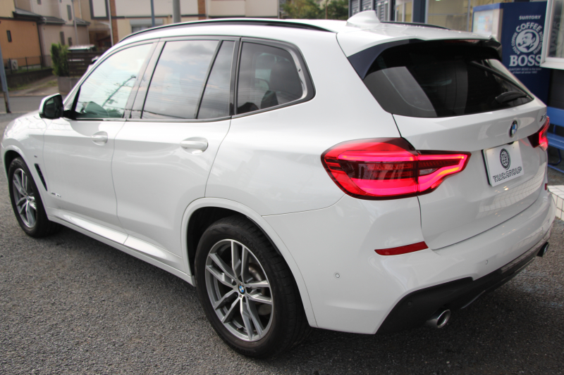BMW X3 Xdrive20d Mｽﾎﾟｰﾂ  ﾊｲﾗｲﾝ ｾﾚｸﾄP ﾊﾟﾉﾗﾏｻﾝﾙｰﾌ ﾊｰﾏﾝｶｰﾄﾞﾝ 全席ﾋｰﾀｰ付ｺﾆｬｯｸ革 HUD LEDﾍｯﾄﾞﾗｲﾄ ﾀｯﾁﾊﾟﾈﾙ対応HDDﾅﾋﾞTV 液晶ﾒｰﾀｰ 360度ｶﾒﾗ ｽﾃｱﾘﾝｸﾞｻﾎﾟｰﾄ 追従ACC 衝突軽減ﾌﾞﾚｰｷ 電動ﾄﾗﾝｸ 2年保証