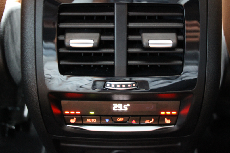 BMW X3 Xdrive20d Mｽﾎﾟｰﾂ  ﾊｲﾗｲﾝ ｾﾚｸﾄP ﾊﾟﾉﾗﾏｻﾝﾙｰﾌ ﾊｰﾏﾝｶｰﾄﾞﾝ 全席ﾋｰﾀｰ付ｺﾆｬｯｸ革 HUD LEDﾍｯﾄﾞﾗｲﾄ ﾀｯﾁﾊﾟﾈﾙ対応HDDﾅﾋﾞTV 液晶ﾒｰﾀｰ 360度ｶﾒﾗ ｽﾃｱﾘﾝｸﾞｻﾎﾟｰﾄ 追従ACC 衝突軽減ﾌﾞﾚｰｷ 電動ﾄﾗﾝｸ 2年保証