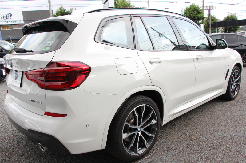 BMW X3 Xdrive20d Mｽﾎﾟｰﾂ ﾊｲﾗｲﾝ ｾﾚｸﾄP 中期 新型式3DA-UZ20 NEWｲﾝﾃﾘｱ ﾊﾟﾉﾗﾏｻﾝR 全席ﾋｰﾀｰ茶革 ﾊｰﾏﾝｶｰﾄﾞﾝ ｵﾌﾟｼｮﾝ20AW BMWﾗｲﾌﾞｺｯｸﾋﾟｯﾄﾞｱｯﾌﾟﾙｶｰﾌﾟﾚｲ ﾀｯﾁ画面対応HDDﾅﾋﾞLEDﾍｯﾄﾞﾗｲﾄ ｵｰﾄﾊｲﾋﾞｰﾑ 360度ｶﾒﾗ 電動ﾘｱｹﾞｰﾄ 2年保証