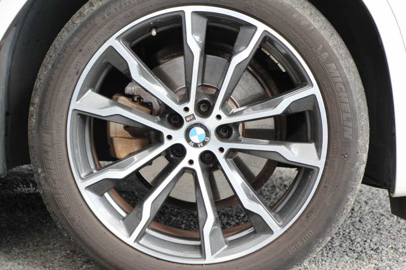 BMW X3 Xdrive20d Mｽﾎﾟｰﾂ ﾊｲﾗｲﾝ ｾﾚｸﾄP 中期 新型式3DA-UZ20 NEWｲﾝﾃﾘｱ ﾊﾟﾉﾗﾏｻﾝR 全席ﾋｰﾀｰ茶革 ﾊｰﾏﾝｶｰﾄﾞﾝ ｵﾌﾟｼｮﾝ20AW BMWﾗｲﾌﾞｺｯｸﾋﾟｯﾄﾞｱｯﾌﾟﾙｶｰﾌﾟﾚｲ ﾀｯﾁ画面対応HDDﾅﾋﾞLEDﾍｯﾄﾞﾗｲﾄ ｵｰﾄﾊｲﾋﾞｰﾑ 360度ｶﾒﾗ 電動ﾘｱｹﾞｰﾄ 2年保証