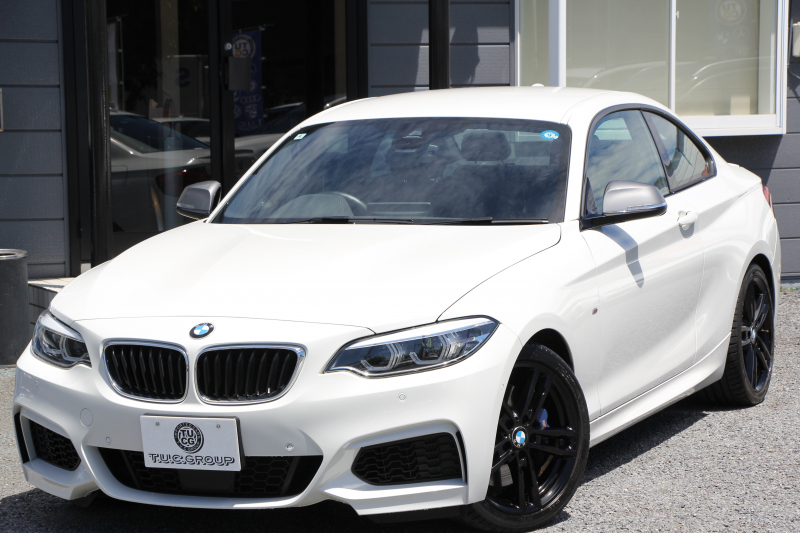 BMW 2シリーズ M240i ｸｰﾍﾟ後期 B58新ｴﾝｼﾞﾝ 直6ﾀｰﾎﾞ340馬力 追従ACC LEDﾍｯﾄﾞﾗｲﾄ LEDﾃｰﾙ ｼｰﾄﾋｰﾀｰ ｼﾞｪｯﾄﾌﾞﾗｯｸ19AW ｱﾀﾞﾌﾟﾃｨﾌﾞMｻｽ 専用ﾌﾞﾚｰｷ ﾀｯﾁ画面HDDﾅﾋﾞPｱｼｽﾄ ﾊﾟﾄﾞﾙｼﾌﾄ 8速AT 衝突軽減ﾌﾞﾚｰｷ 車線逸脱&歩行者警告 2年保証
