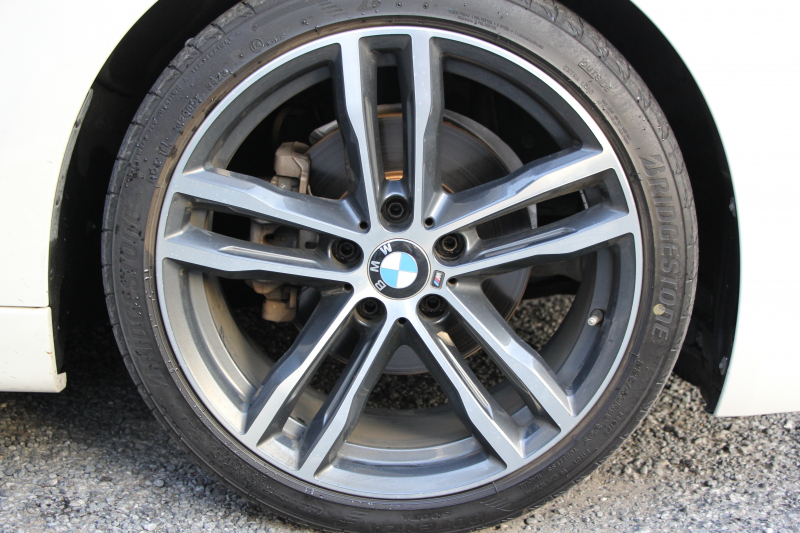 BMW 3シリーズ 320d Mｽﾎﾟｰﾂ ｴﾃﾞｨｼｮﾝｼｬﾄﾞｰ 後期 1300台限定車 ﾋｰﾀｰ黒革 ﾀﾞｰｸLEDﾍｯﾄﾞﾗｲﾄ&ﾃｰﾙ 液晶ﾒｰﾀｰ 追従ACC ﾚｰﾝﾁｪﾝｼﾞ警告 ﾀｯﾁ画面HDDﾅﾋﾞBｶﾒﾗ Bluetooth接続 ｽﾏｰﾄｷｰ 専用19AW 専用ｴｱﾛ ﾊﾟﾄﾞﾙｼﾌﾄ 2年保証