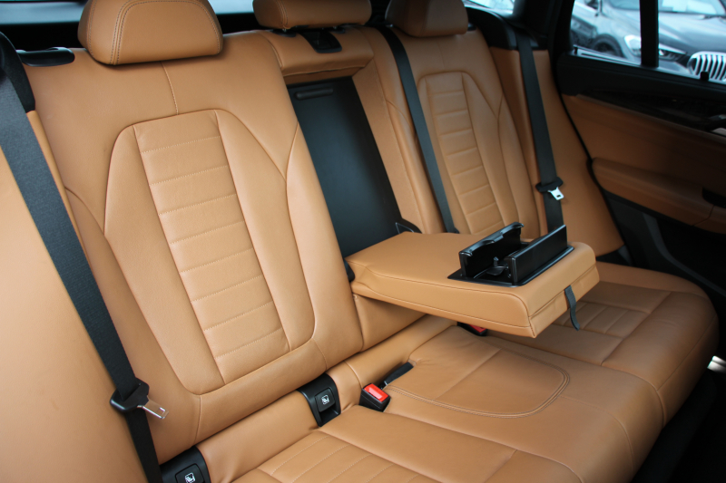 BMW X3 M40d ｾﾚｸﾄP 中期 新型式3CA-UZ7230 新ｴﾝｼﾞﾝ ﾏｲﾙﾄﾞHV ﾊﾟﾉﾗﾏｻﾝR 全席ﾋｰﾀｰ茶革 ﾊｰﾏﾝｶｰﾄﾞﾝ ﾘｱｼｰﾄ可倒調整 ｱﾀﾞﾌﾟﾃｨﾌﾞMｻｽ ｱﾝﾋﾞｴﾝﾄﾗｲﾄ BMWﾗｲﾌﾞｺｯｸﾋﾟｯﾄﾞﾀｯﾁ画面HDDﾅﾋﾞｱｯﾌﾟﾙｶｰﾌﾟﾚｲ 360度ｶﾒﾗ 電動ﾄﾗﾝｸ 2年保証