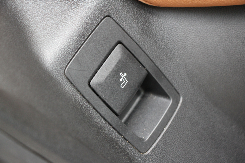 BMW X3 M40d ｾﾚｸﾄP 中期 新型式3CA-UZ7230 新ｴﾝｼﾞﾝ ﾏｲﾙﾄﾞHV ﾊﾟﾉﾗﾏｻﾝR 全席ﾋｰﾀｰ茶革 ﾊｰﾏﾝｶｰﾄﾞﾝ ﾘｱｼｰﾄ可倒調整 ｱﾀﾞﾌﾟﾃｨﾌﾞMｻｽ ｱﾝﾋﾞｴﾝﾄﾗｲﾄ BMWﾗｲﾌﾞｺｯｸﾋﾟｯﾄﾞﾀｯﾁ画面HDDﾅﾋﾞｱｯﾌﾟﾙｶｰﾌﾟﾚｲ 360度ｶﾒﾗ 電動ﾄﾗﾝｸ 2年保証