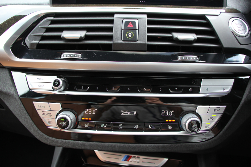BMW X3 M40d ｾﾚｸﾄP 中期 新型式3CA-UZ7230 新ｴﾝｼﾞﾝ ﾏｲﾙﾄﾞHV ﾊﾟﾉﾗﾏｻﾝR 全席ﾋｰﾀｰ茶革 ﾊｰﾏﾝｶｰﾄﾞﾝ ﾘｱｼｰﾄ可倒調整 ｱﾀﾞﾌﾟﾃｨﾌﾞMｻｽ ｱﾝﾋﾞｴﾝﾄﾗｲﾄ BMWﾗｲﾌﾞｺｯｸﾋﾟｯﾄﾞﾀｯﾁ画面HDDﾅﾋﾞｱｯﾌﾟﾙｶｰﾌﾟﾚｲ 360度ｶﾒﾗ 電動ﾄﾗﾝｸ 2年保証