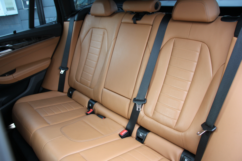 BMW X3 M40d ｾﾚｸﾄP 中期 新型式3CA-UZ7230 新ｴﾝｼﾞﾝ ﾏｲﾙﾄﾞHV ﾊﾟﾉﾗﾏｻﾝR 全席ﾋｰﾀｰ茶革 ﾊｰﾏﾝｶｰﾄﾞﾝ ﾘｱｼｰﾄ可倒調整 ｱﾀﾞﾌﾟﾃｨﾌﾞMｻｽ ｱﾝﾋﾞｴﾝﾄﾗｲﾄ BMWﾗｲﾌﾞｺｯｸﾋﾟｯﾄﾞﾀｯﾁ画面HDDﾅﾋﾞｱｯﾌﾟﾙｶｰﾌﾟﾚｲ 360度ｶﾒﾗ 電動ﾄﾗﾝｸ 2年保証