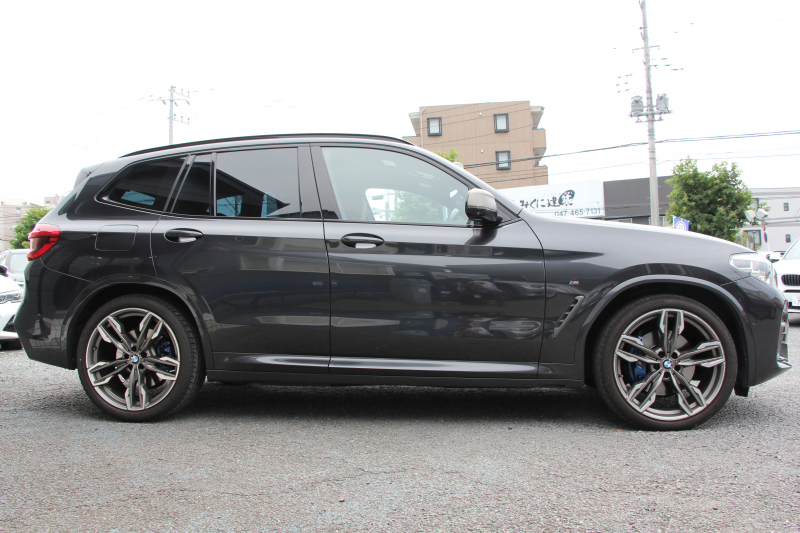 BMW X3 M40d ｾﾚｸﾄP 中期 新型式3CA-UZ7230 新ｴﾝｼﾞﾝ ﾏｲﾙﾄﾞHV ﾊﾟﾉﾗﾏｻﾝR 全席ﾋｰﾀｰ茶革 ﾊｰﾏﾝｶｰﾄﾞﾝ ﾘｱｼｰﾄ可倒調整 ｱﾀﾞﾌﾟﾃｨﾌﾞMｻｽ ｱﾝﾋﾞｴﾝﾄﾗｲﾄ BMWﾗｲﾌﾞｺｯｸﾋﾟｯﾄﾞﾀｯﾁ画面HDDﾅﾋﾞｱｯﾌﾟﾙｶｰﾌﾟﾚｲ 360度ｶﾒﾗ 電動ﾄﾗﾝｸ 2年保証