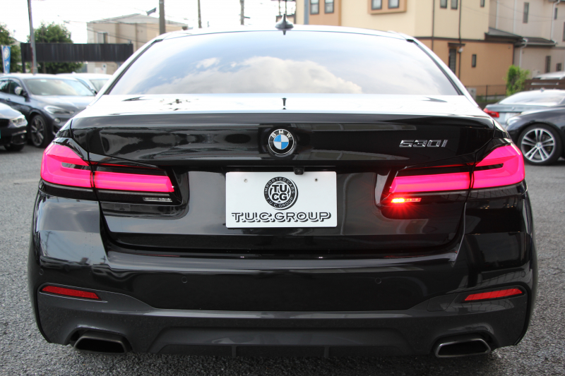 BMW 5シリーズ 530i Mｽﾎﾟｰﾂ 後期 1ｵｰﾅｰ 252馬力 全席ﾋｰﾀｰ茶革 渋滞ﾊﾝｽﾞｵﾌ 360度ｶﾒﾗ 追従ACC ｱﾀﾞﾌﾟﾃｨﾌﾞｻｽ Mspﾌﾞﾚｰｷ BMWﾗｲﾌﾞｺｯｸﾋﾟｯﾄﾞｱｯﾌﾟﾙｶｰﾌﾟﾚｲ ﾀｯﾁ画面HDDﾅﾋﾞTV 電動ﾄﾗﾝｸ LEDﾍｯﾄﾞﾗｲﾄ ｵｰﾄﾊｲﾋﾞｰﾑ 専用ｴｱﾛ 2年保証