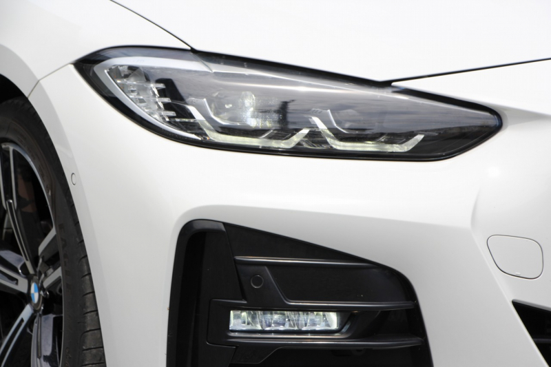BMW 4シリーズ 420i ｸｰﾍﾟMｽﾎﾟｰﾂ 1ｵｰﾅ ﾋｰﾀｰ黒革 追従ACC 渋滞ﾊﾝｽﾞｵﾌ LEDﾍｯﾄﾞﾗｲﾄ ｵｰﾄﾊｲﾋﾞｰﾑ ﾜｲﾔﾚｽ充電 ﾀｯﾁ画面HDDﾅﾋﾞｱｯﾌﾟﾙｶｰﾌﾟﾚｲ BMWﾗｲﾌﾞｺｯｸﾋﾟｯﾄ ｱﾝﾋﾞｴﾝﾄﾗｲﾄ Hi-fiｽﾋﾟｰｶｰ 追従ACC ﾊﾟｰｷﾝｸﾞｱｼｽﾄ BMWﾗｲﾌﾞｺｯｸﾋﾟｯﾄﾞ2年保証