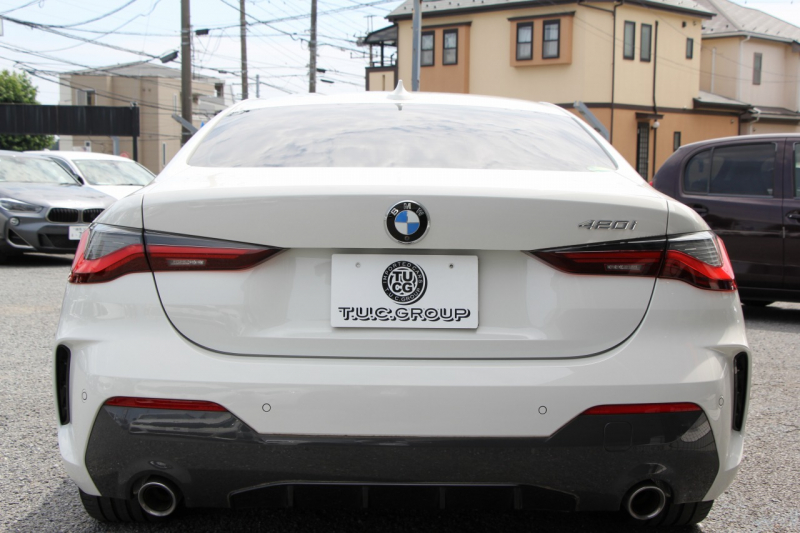 BMW 4シリーズ 420i ｸｰﾍﾟMｽﾎﾟｰﾂ 1ｵｰﾅ ﾋｰﾀｰ黒革 追従ACC 渋滞ﾊﾝｽﾞｵﾌ LEDﾍｯﾄﾞﾗｲﾄ ｵｰﾄﾊｲﾋﾞｰﾑ ﾜｲﾔﾚｽ充電 ﾀｯﾁ画面HDDﾅﾋﾞｱｯﾌﾟﾙｶｰﾌﾟﾚｲ BMWﾗｲﾌﾞｺｯｸﾋﾟｯﾄ ｱﾝﾋﾞｴﾝﾄﾗｲﾄ Hi-fiｽﾋﾟｰｶｰ 追従ACC ﾊﾟｰｷﾝｸﾞｱｼｽﾄ BMWﾗｲﾌﾞｺｯｸﾋﾟｯﾄﾞ2年保証
